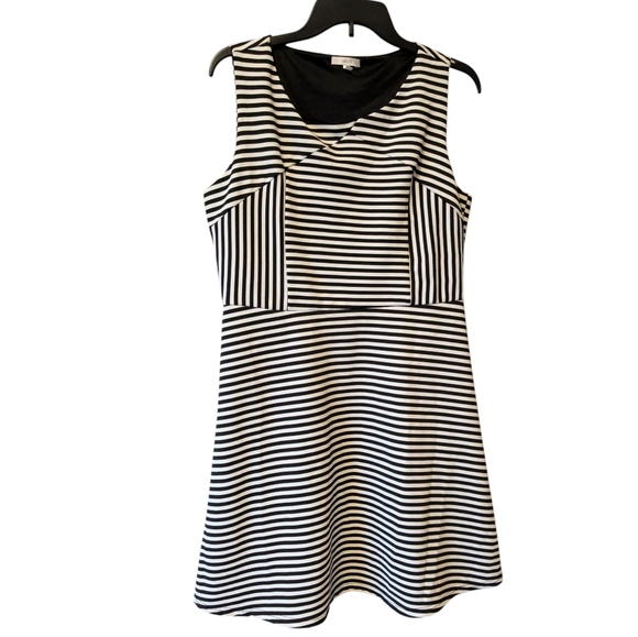 Halo Black and White Striped Mini Dress Sz. L - Picture 2 of 6